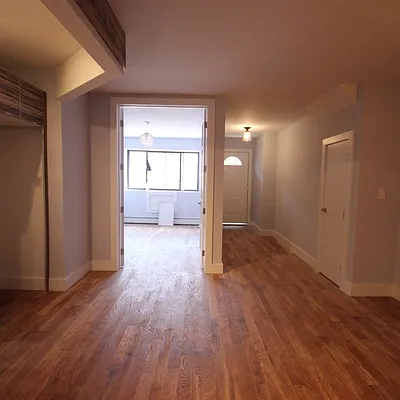 Rented by Nooklyn NYC LLC | media 55
