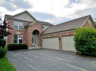4410 Whitehall Ln, Algonquin, IL 60102