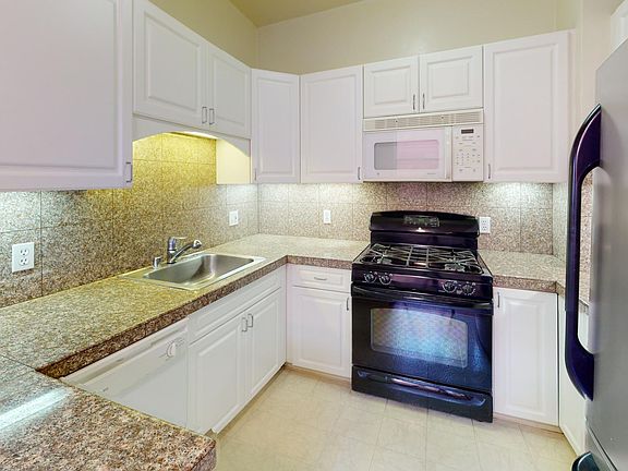 2nd image of 140 20th Ave APT 102