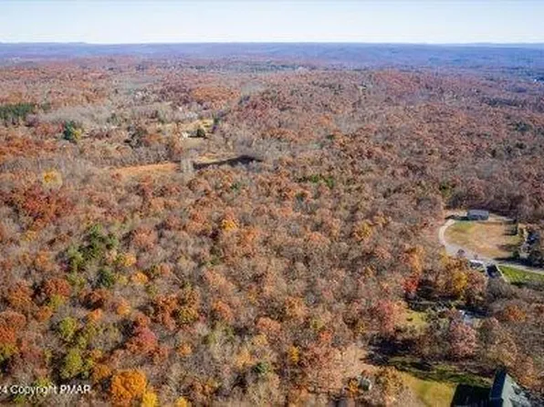 4122 Cherry Lane Church Rd, Henryville, PA 18332