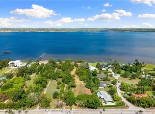 11480 McGregor Blvd, Fort Myers, FL 33919