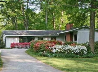 124 Greenbriar Rd, Spartanburg, SC 29302