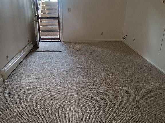 2nd image of 160 Dupont Blvd 5