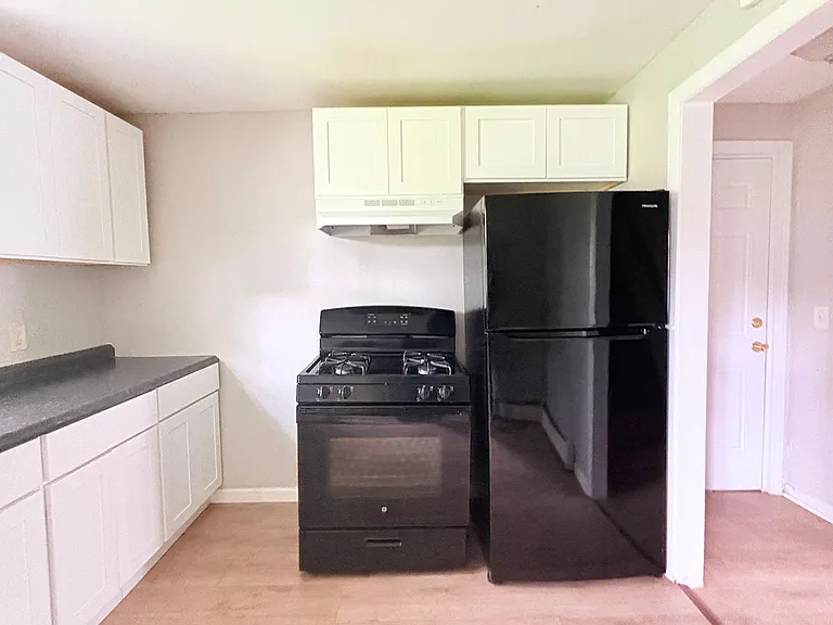 2 Kilborn St #75 — Photo 2