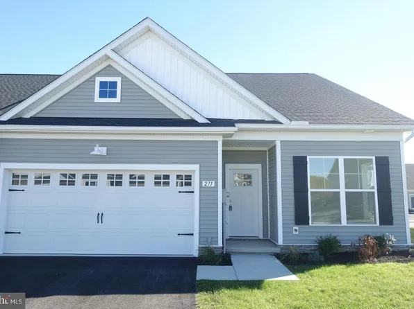 271 Ridge View Ln #51, Hanover, PA 17331