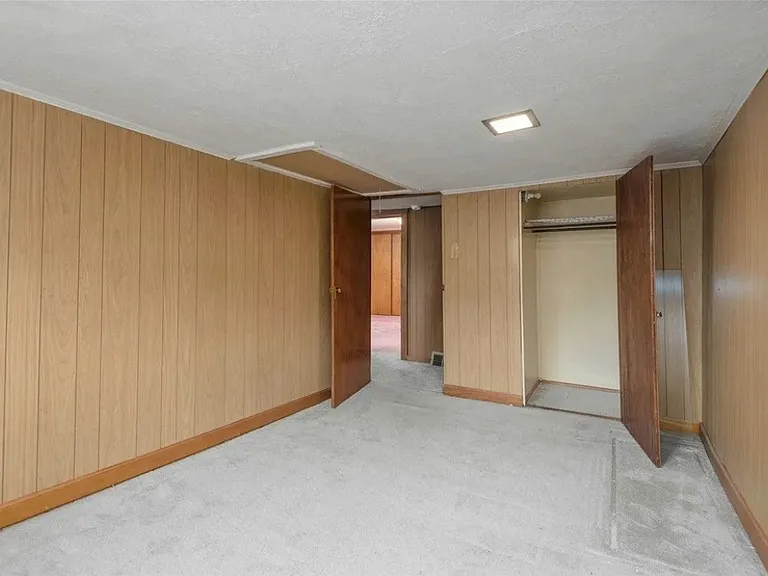 Cole Rd — Photo 19