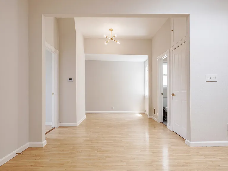 136 Beulah St #2 — Photo 18