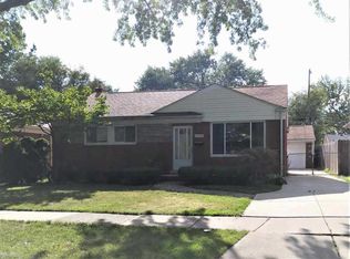 24525 Beck Ave, Eastpointe, MI 48021