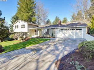 25 Touchstone, Lake Oswego, OR