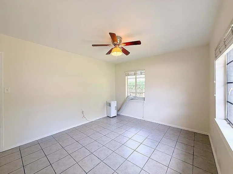 1318 Divot Ln — Photo 24