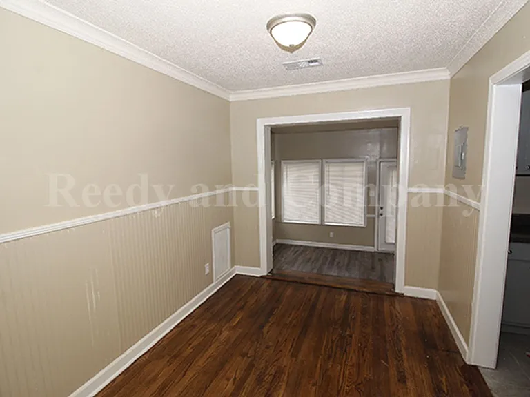 1023 Waring Rd — Photo 7