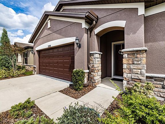 2nd image of 5008 Laurel Creek Pl