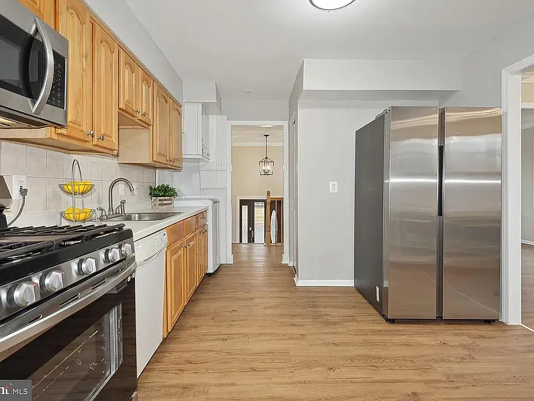 4746 Carterwood Dr — Photo 33