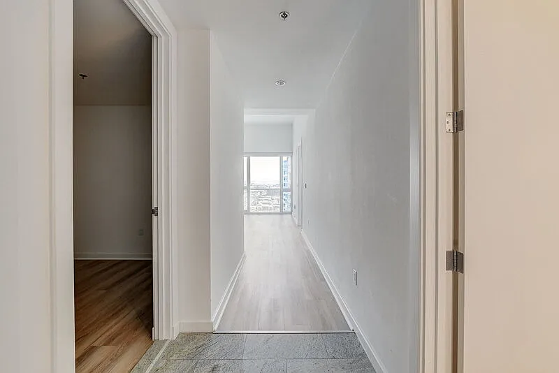 2 bed, 2.0 bath, 1437 sqft, $3,875 — Photo 2