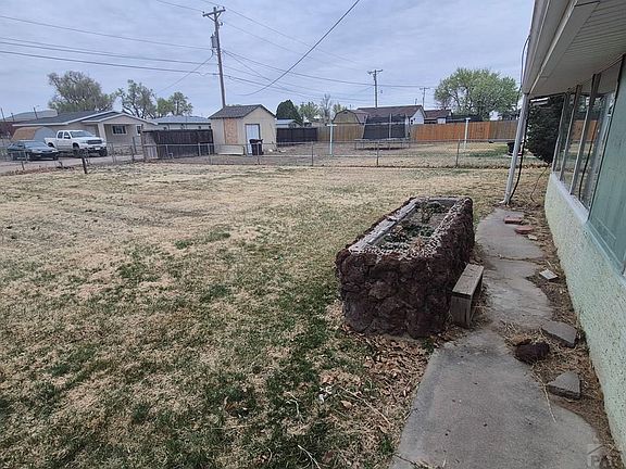 4th image of 515 Holly Ave