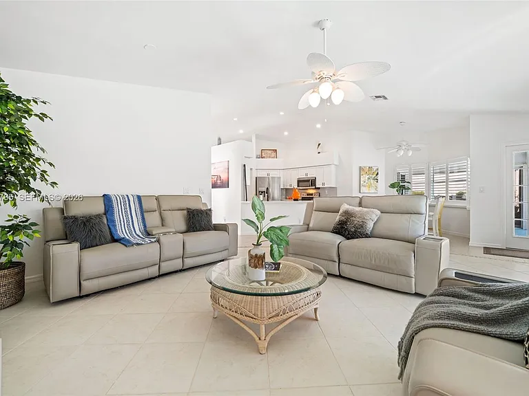 21489 Sheridan Run — Photo 10