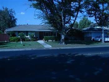 1st image of 2305 W Benjamin Holt Dr