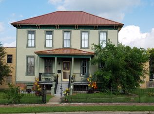 117 N Independence St, Monticello, IL 61856