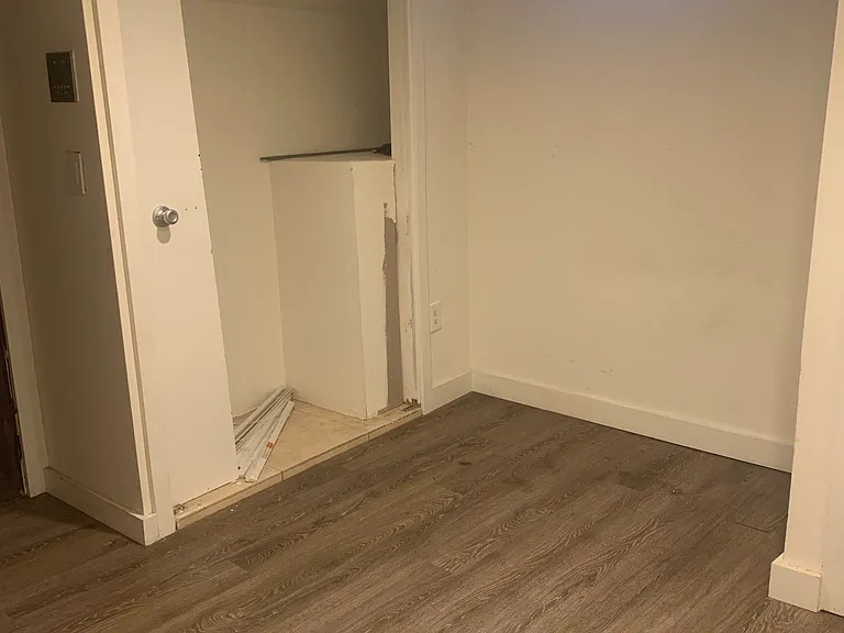 10 Wiget St #2 — Photo 16