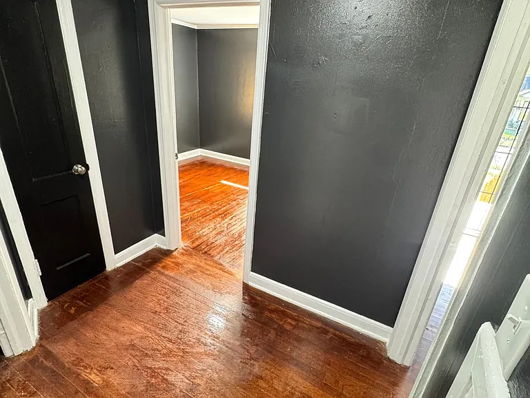3154 Hopkins Ave — Photo 22