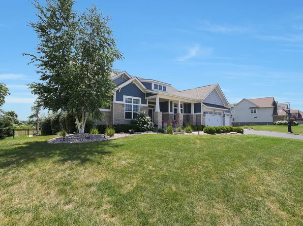 875 Reserve Dr, St Charles, IL 60175