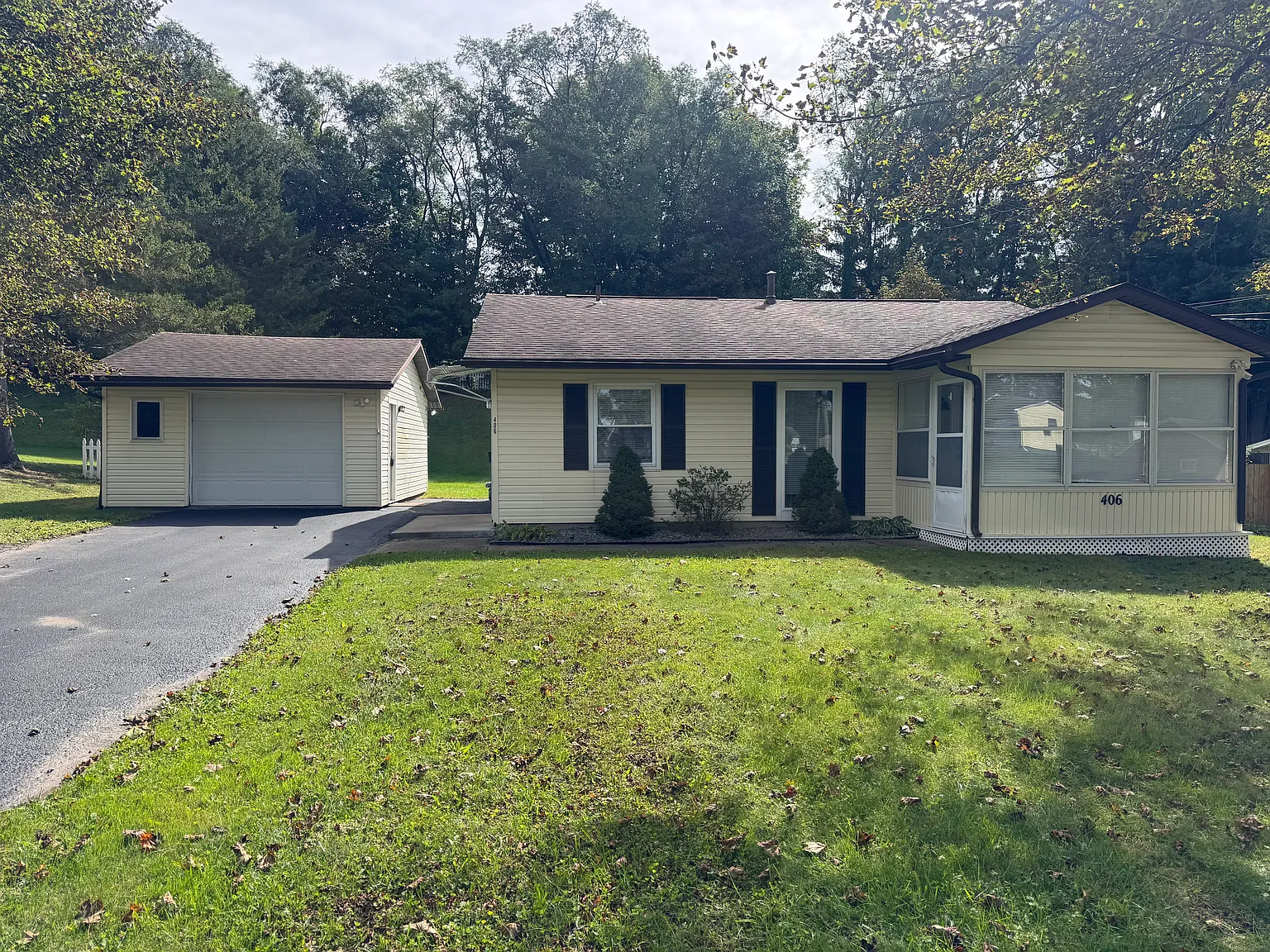 3 bed, 957 sqft, $1,790 — Photo 4