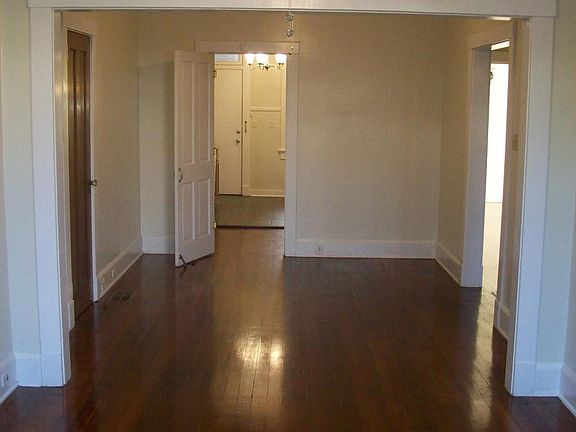 3rd image of 1435 Pine St APT B