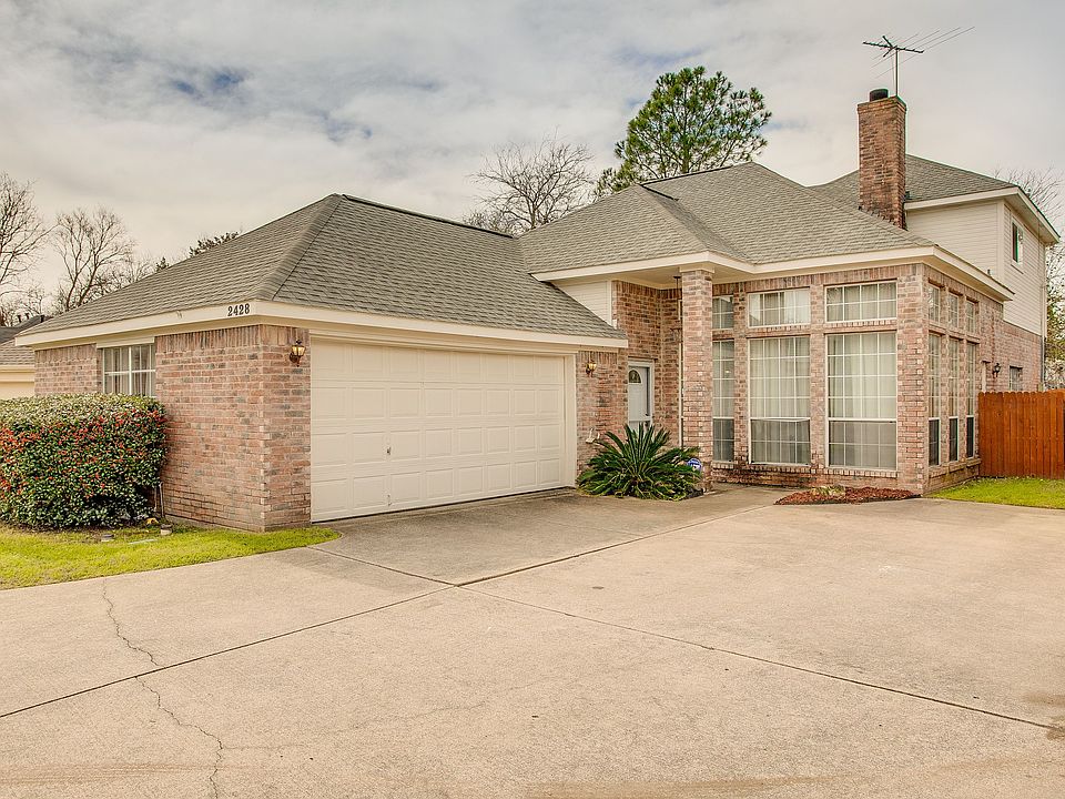 2428ParkCrestCt_H-29.jpg