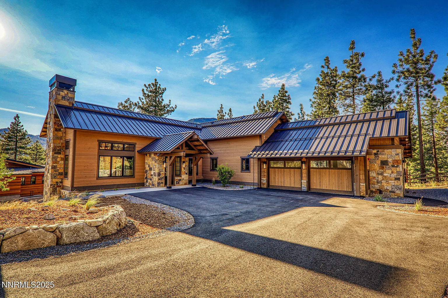 534 Headwaters Way photo 1