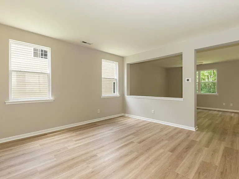 3010 Remington Oaks Cir — Photo 7