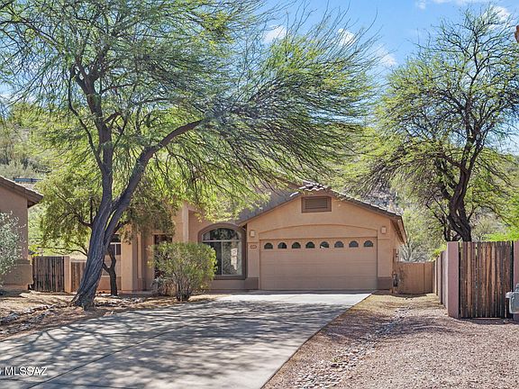 2nd image of 4521 N Scenic Mountain Dr