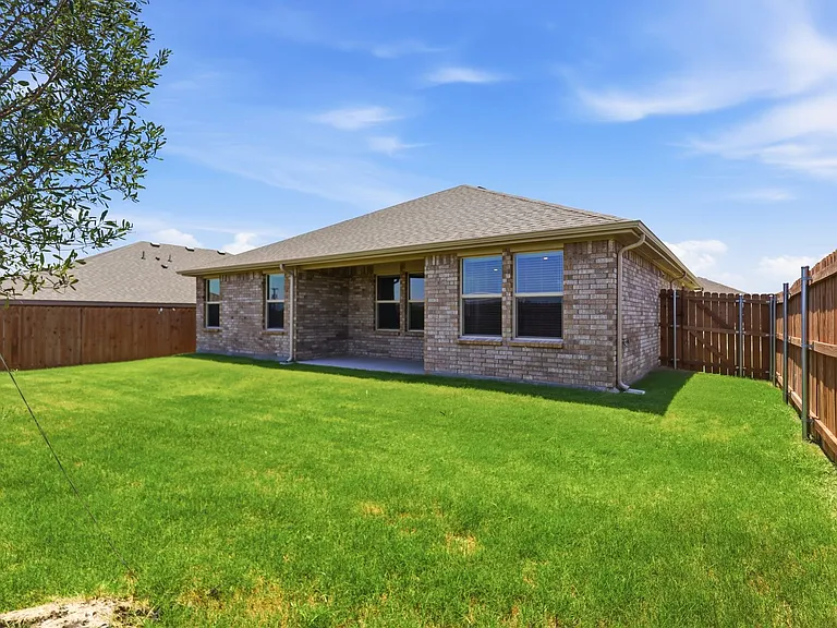 564 Mash Ln — Photo 22