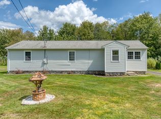 17 Hill Top Ln, Northfield, CT 06778