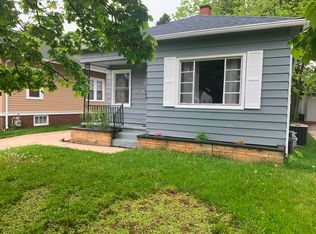 250 Wickham Blvd, Racine, WI 53405