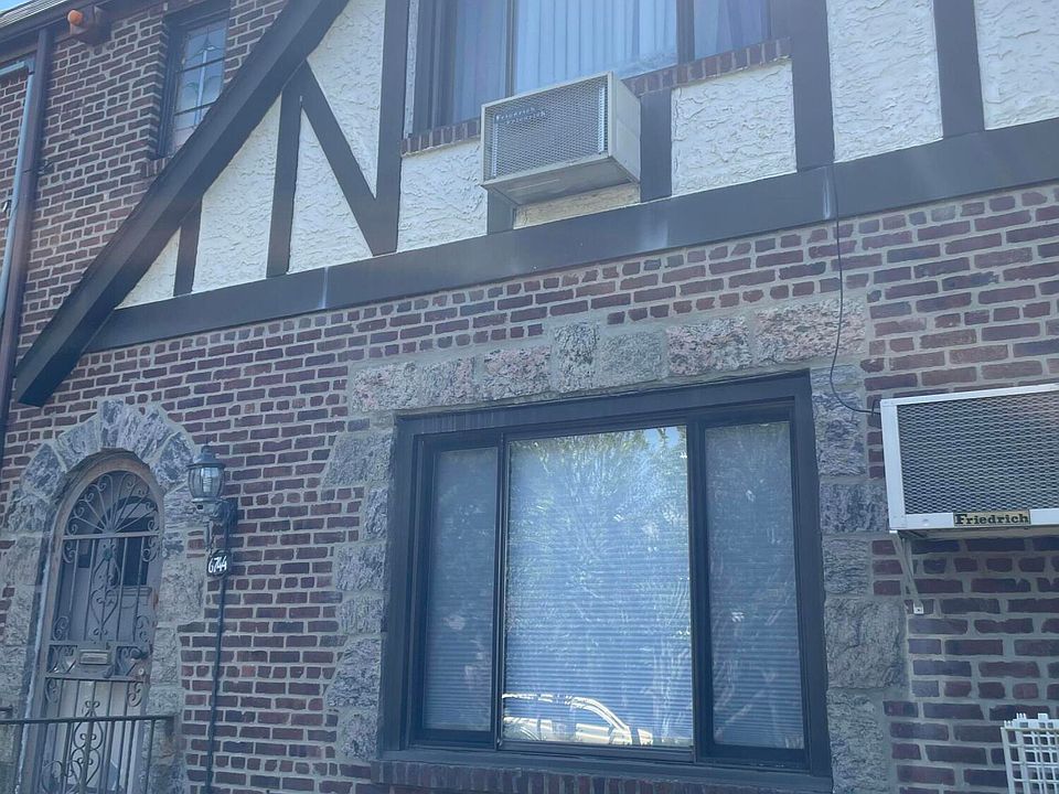 2nd image of 6744 Kessel St