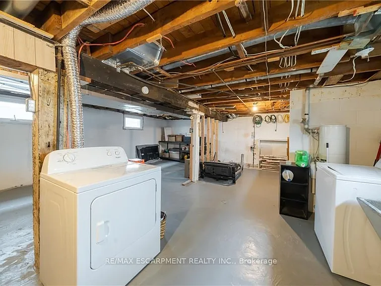 22 Concord Ave — Photo 11