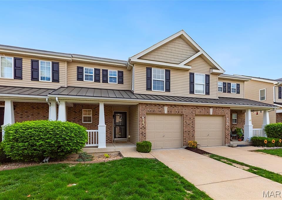1st image of 638 Country Village Dr