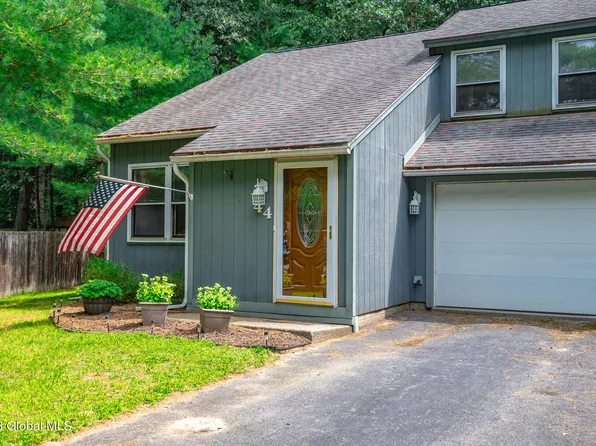 44 Pepperbush Place, Malta, NY 12020