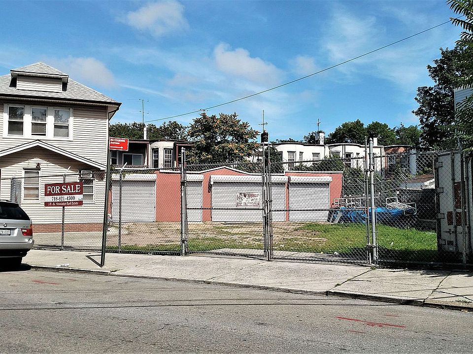 2nd image of 72-27 60th Ln Unit 1