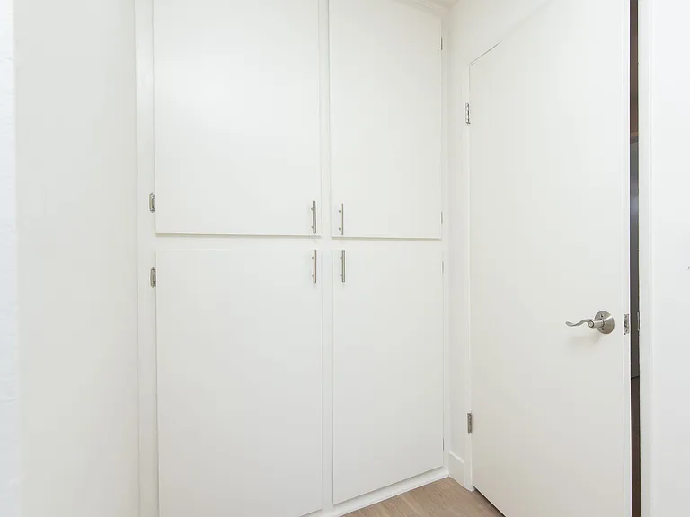 3646 Mentone Ave #9 — Photo 7
