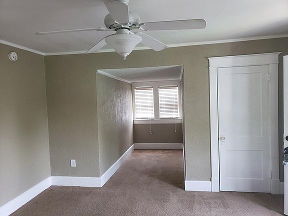 3rd image of 2112 Ashwood Ave Unit B