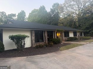8025 Monticello Dr, Sandy Springs, GA