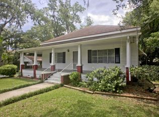 205 E 2nd St, Springfield, GA 31329