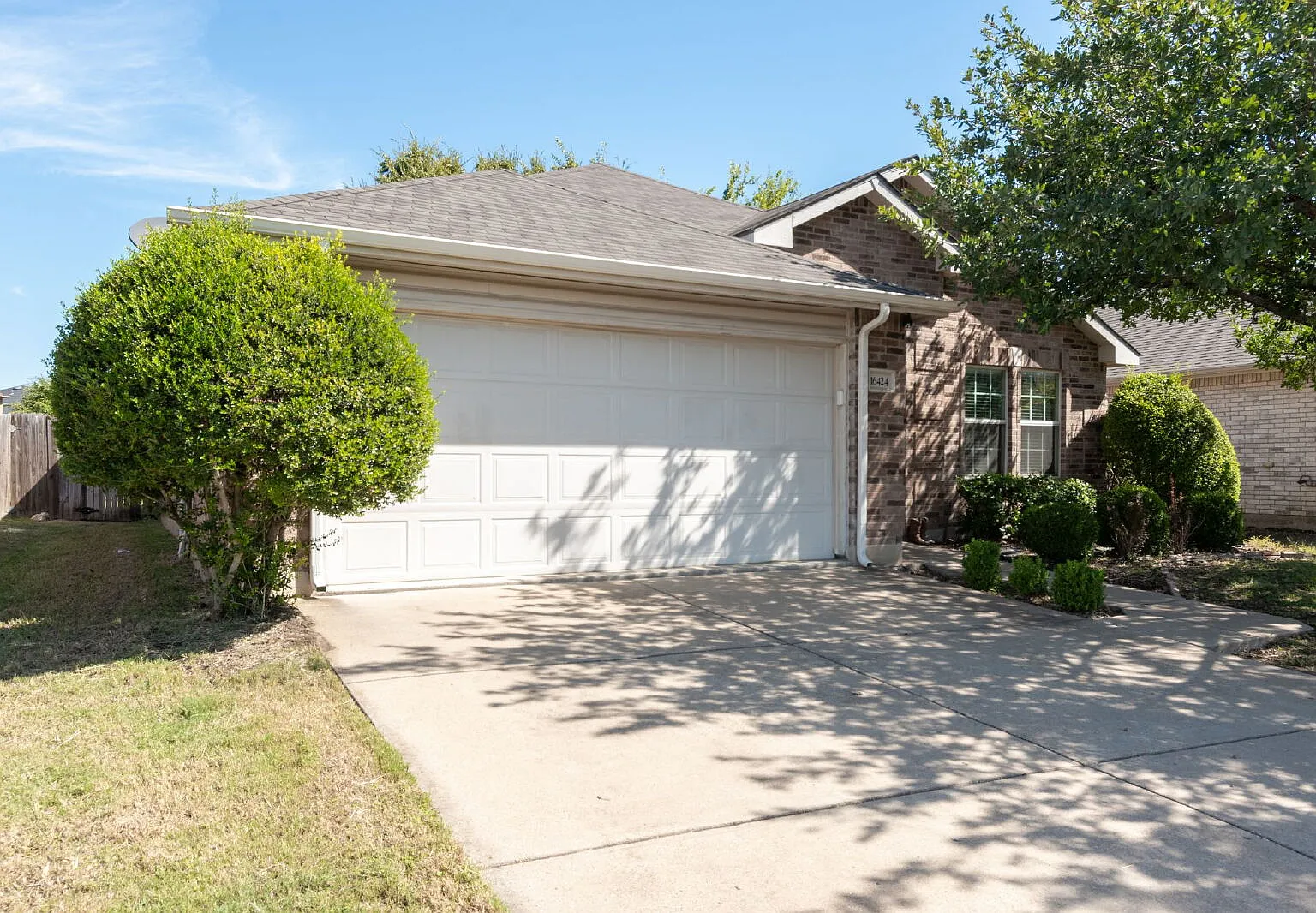 3 bed, 2.0 bath, 1647 sqft, $1,850 — Photo 2