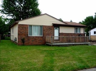 16405 Oakbrook St, Romulus, MI