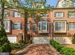 4005 Mansion Dr NW, Washington, DC 20007