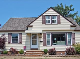 30033 Barjode Rd, Willowick, OH 44095