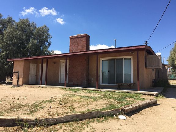 3rd image of 11788 Jacaranda Ave