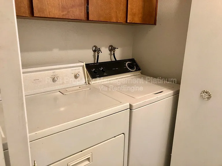 2967 Terry Ave — Photo 7
