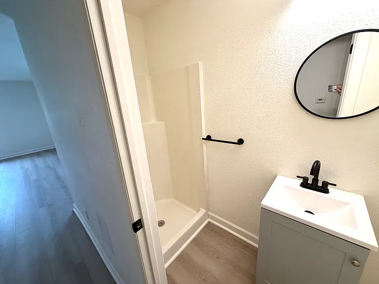 5735 Ryewyck Dr #3 — Photo 8